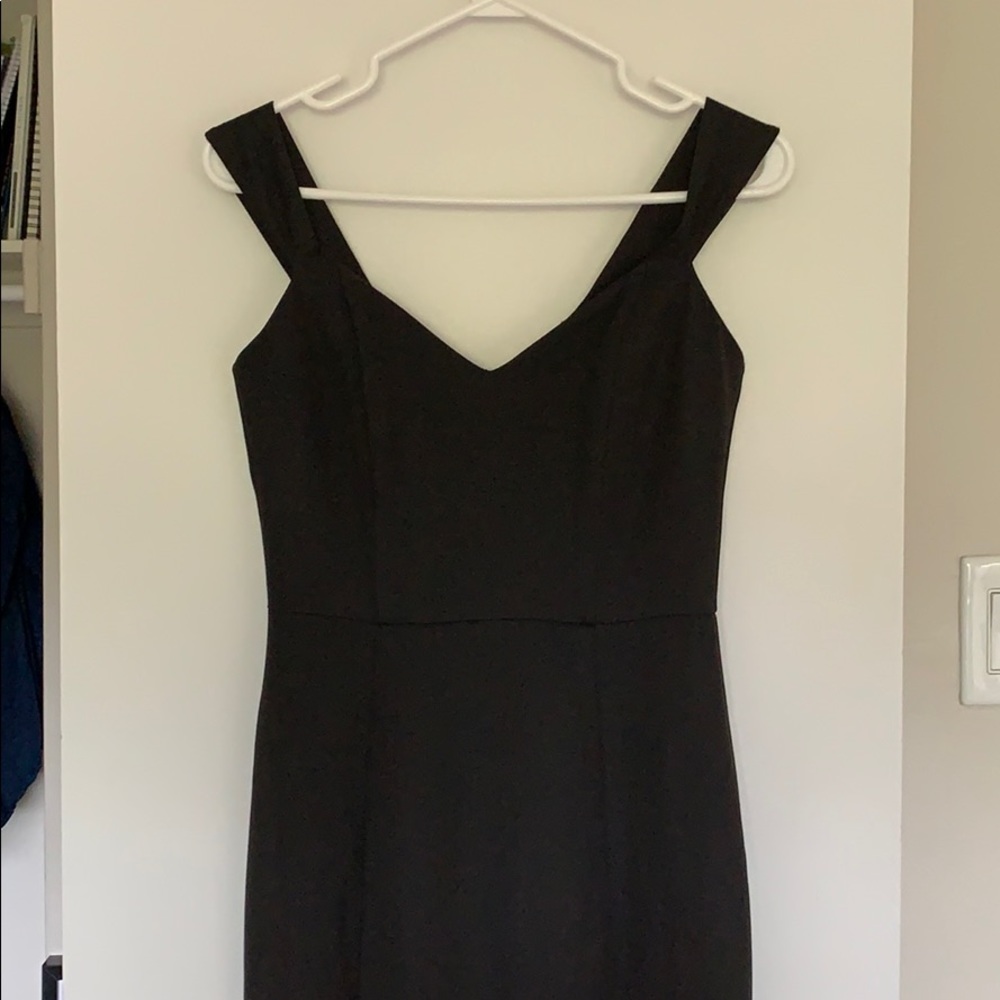 Long black dress